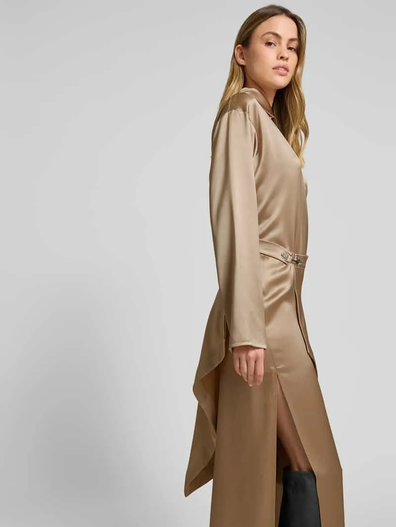 Nanushka Maxi-jurk in wikkellook zand, foto 5