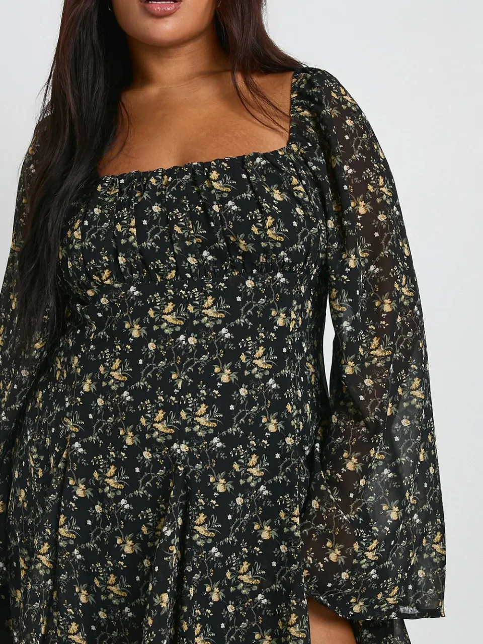 boohoo Dames Plus Floral Chiffon Godet Skater zwart, foto 3