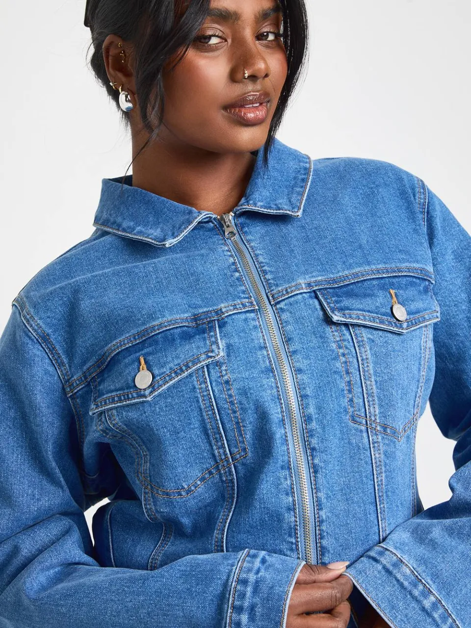 boohoo Dames Plus Size Denim Jurk met Rits, foto 4