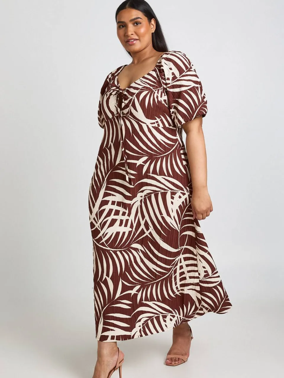 boohoo Dames Midaxi Jurk Met Palmbladprint, Textuur En Volumemouwen chocoladebruin, foto 3