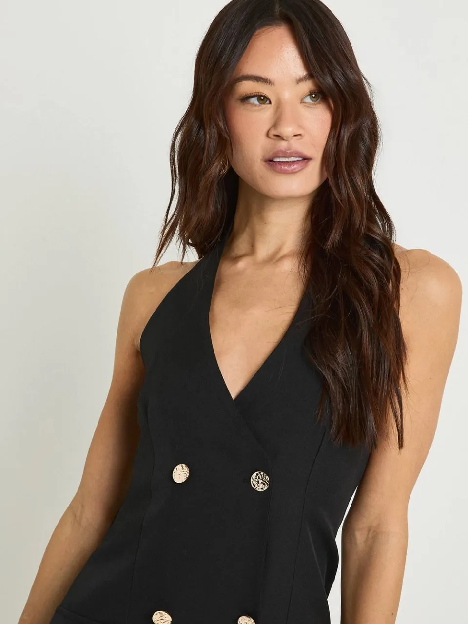 boohoo Dames Tall Getailleerde Halterneck Mini Jurk zwart, foto 3