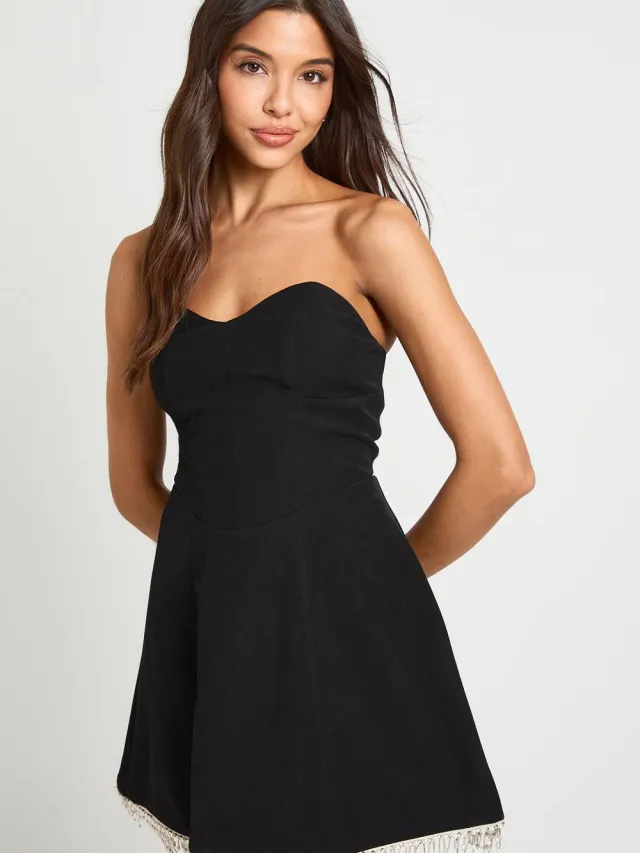 boohoo Dames Skaterjurk met een bandeau-gedecoreerde zoom Zwart