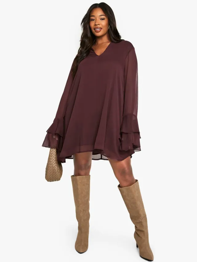 boohoo Dames Plus chiffon smock jurk met strik-hals Pruim