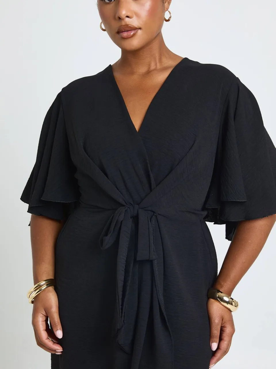 boohoo Dames Plus Maxi Jurk Met Textuur En Strikdetail zwart, foto 4