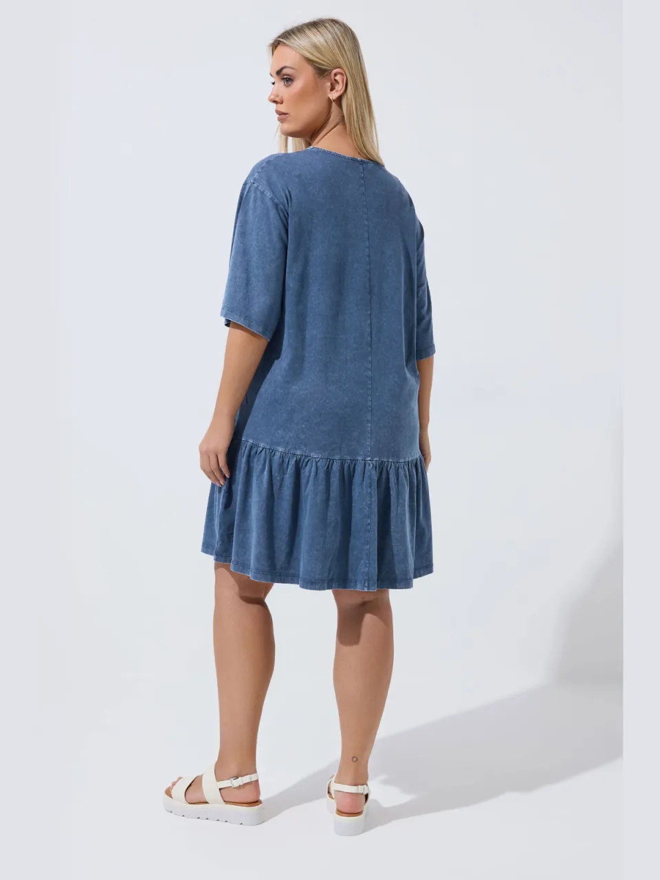Limited Collection Blauwe Acid Wash Jurk, foto 3