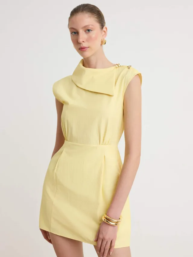 Trendyol TRENDYOLMİLLA Dames Geel Effen Kort / Mini Mouwloos Bodycon Jurken