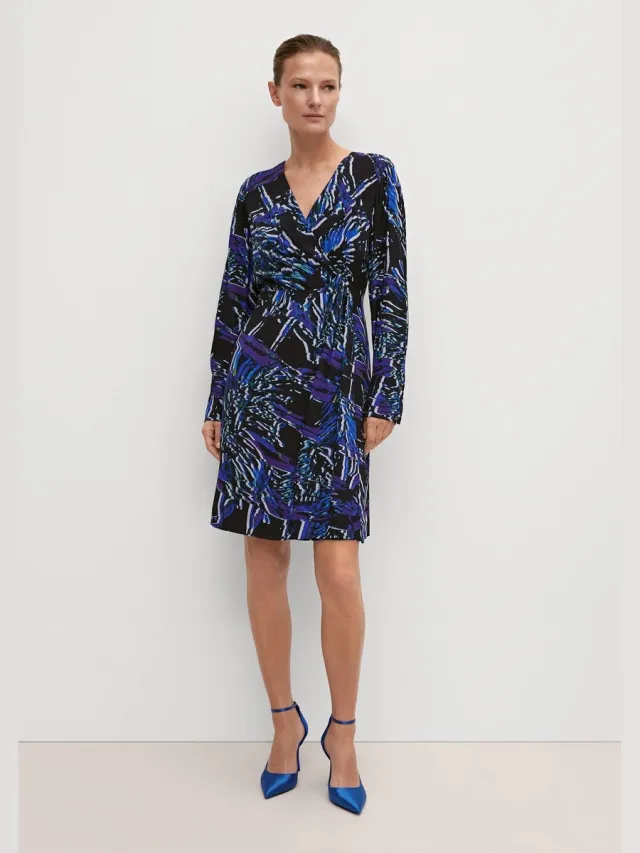 Comma female - Midikleid mit Allover-Muster zwart