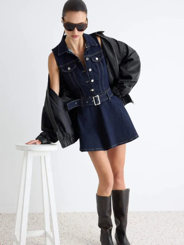 Trendyol TRENDYOLMİLLA Dames Donkerblauw Effen Kort / Mini Mouwloos A-lijn Jurken