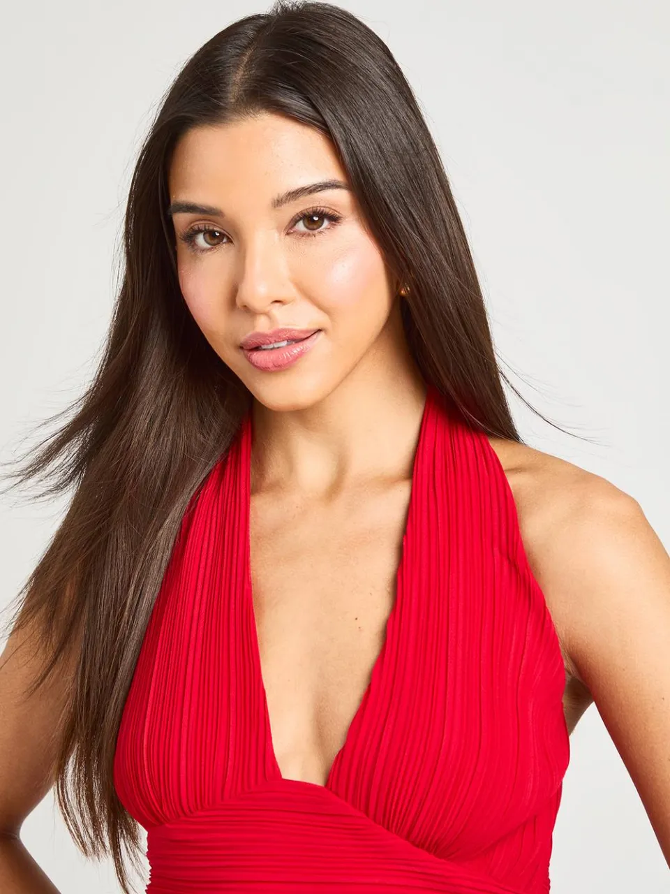 boohoo Dames Geplisseerde Halterneck Mini Jurk rood, foto 4