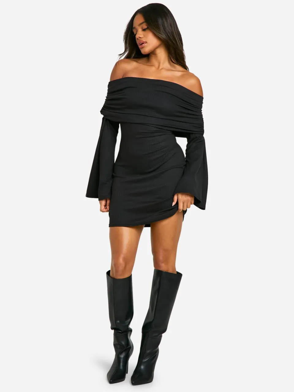 boohoo Dames Slouchy Bardot Rib Mini Jurk zwart, foto 3