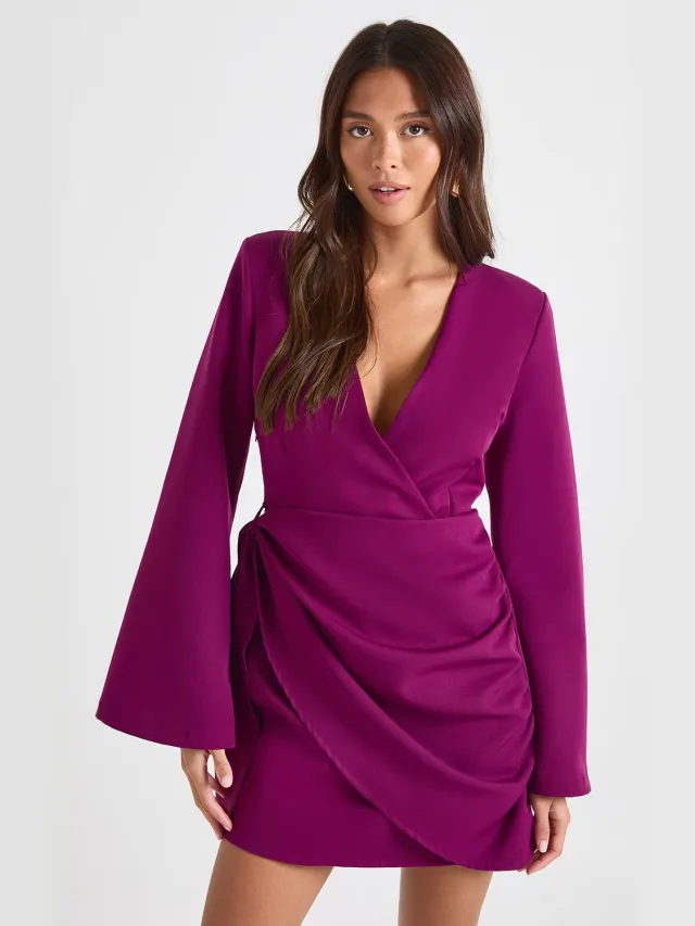 boohoo Dames Kraagloze gedrapeerde blazerjurk met getiede taille Pruim