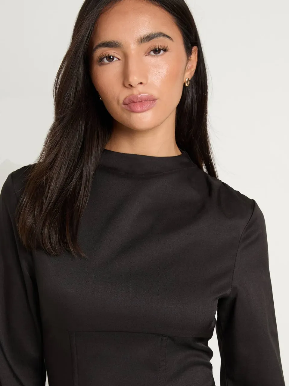 boohoo Dames Getailleerde Mini-jurk Met Corsetpanelen En Hoge Hals zwart, foto 4