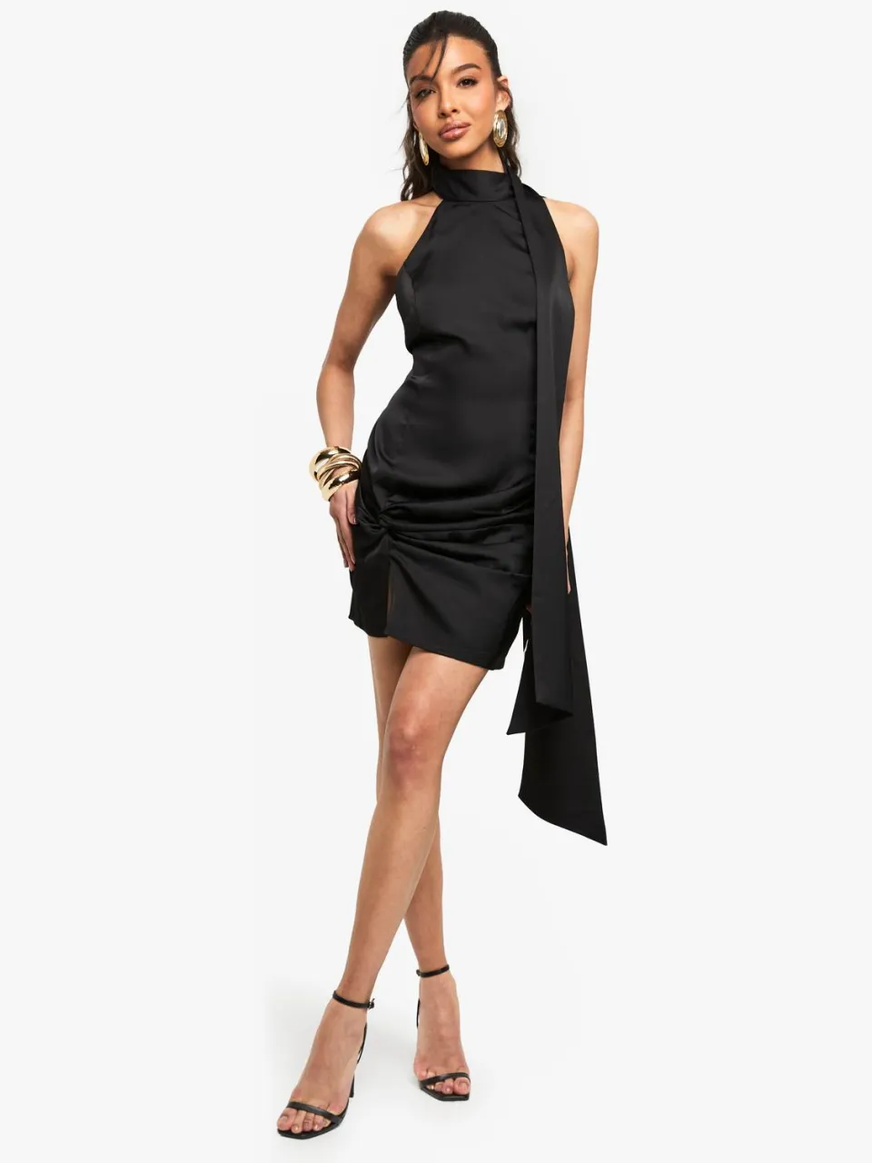 boohoo Dames Satin High Neck Mini Jurk Zwart