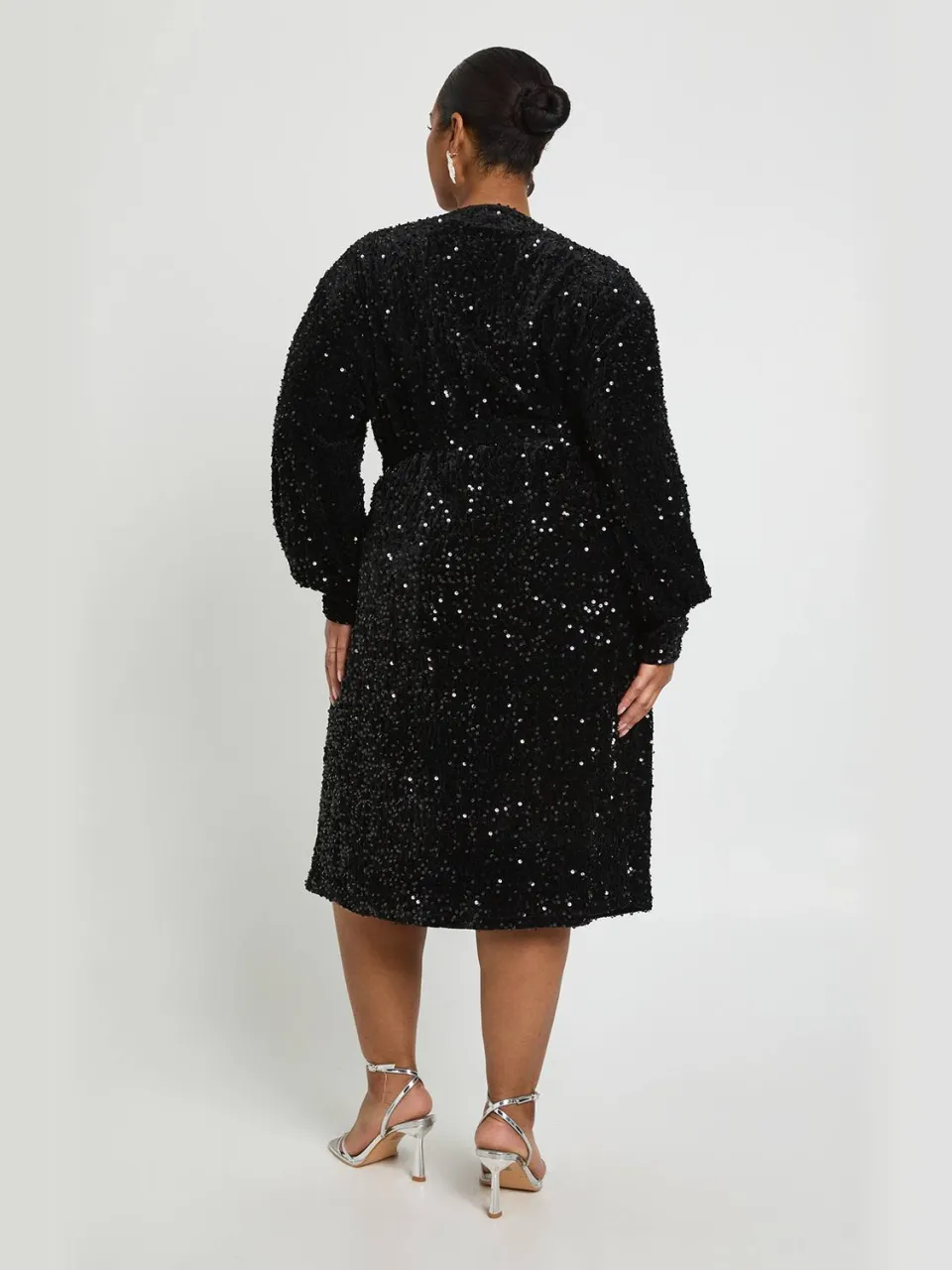 boohoo Dames Plus V-Hals Wikkel Jurk zwart, foto 2