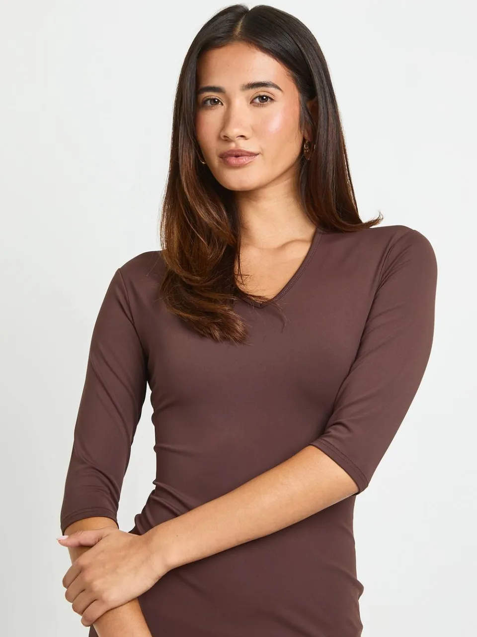 boohoo Dames Basic Mini-jurk Met Driekwart Mouwen En V-hals chocoladebruin, foto 4