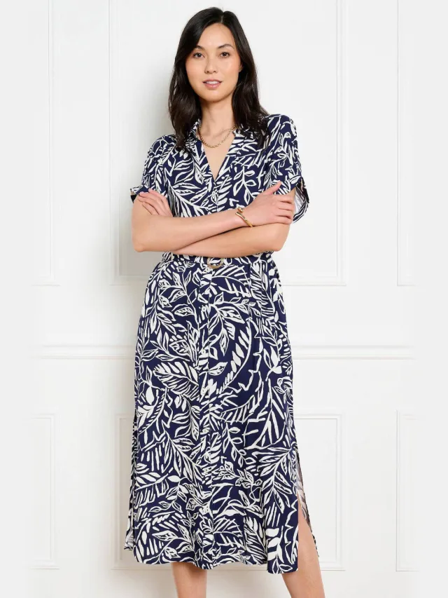 LOLALIZA gebloemde midi jurk donkerblauw donkerblauw / ecru