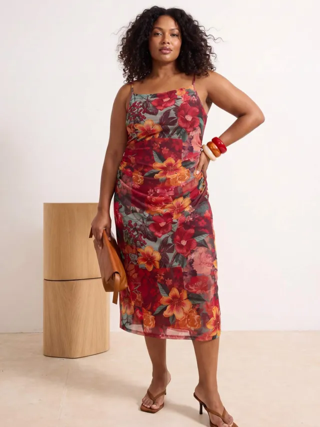 Trendyol Curve Dames Meerkleurig Bloemen Midi Mouwloos Recht Grote maten Jurk Veelkleurig