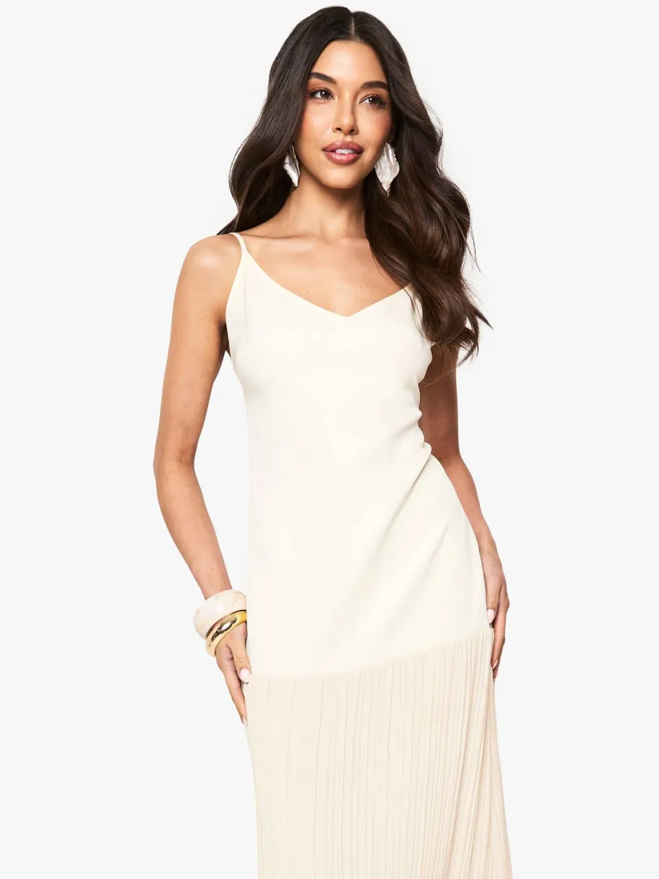 boohoo Dames Dropped Waist Plisse Maxi-Jurk crème, foto 2