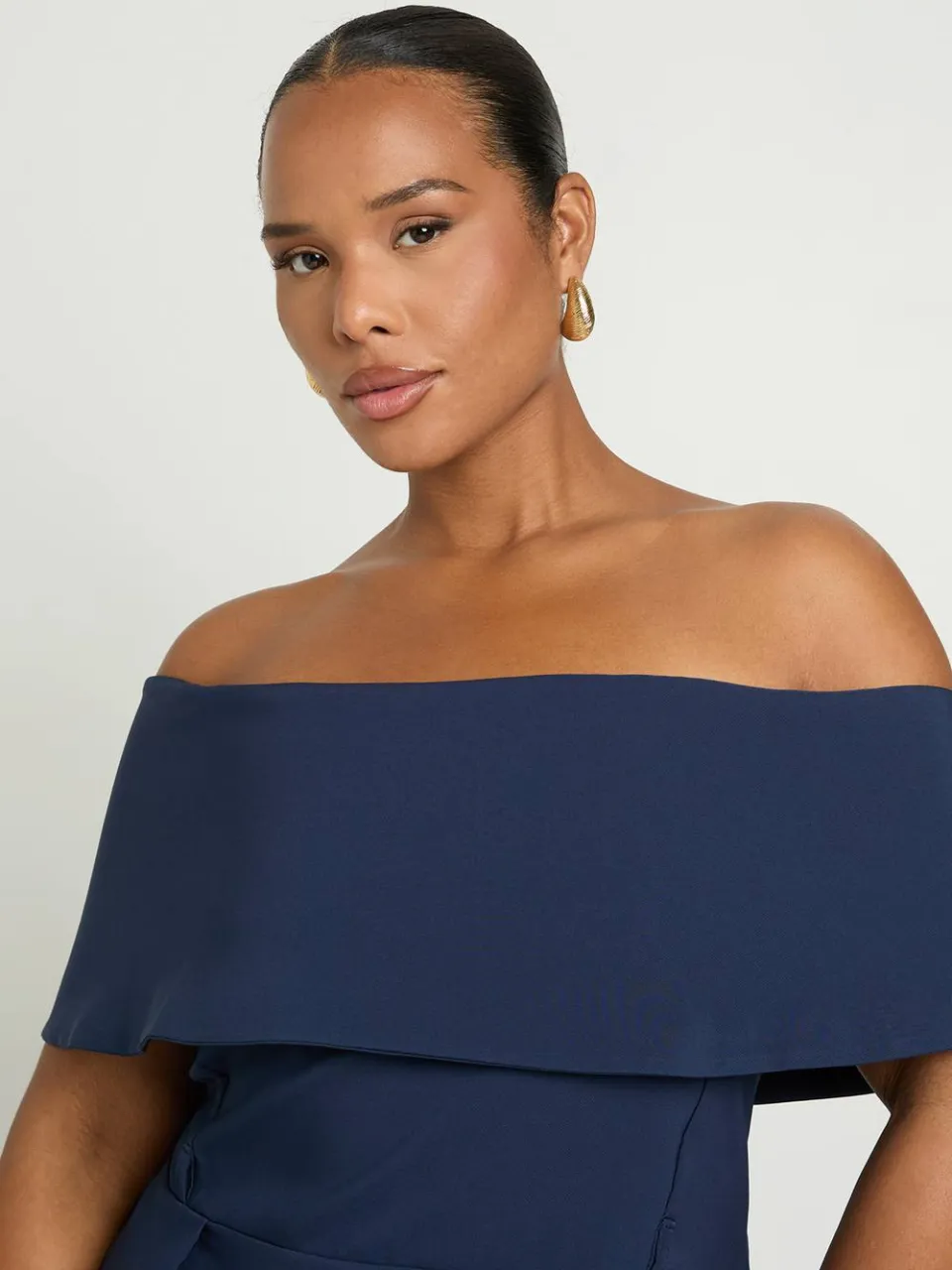 boohoo Dames Plus Bardot Jurk Met Tailledetail En Wijde Rok marineblauw, foto 3