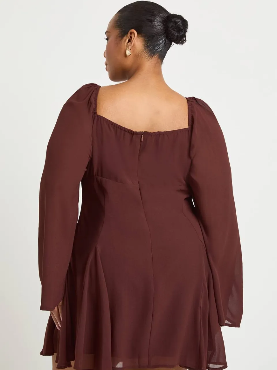 boohoo Dames Plus Chiffon Godet Skater chocoladebruin, foto 2