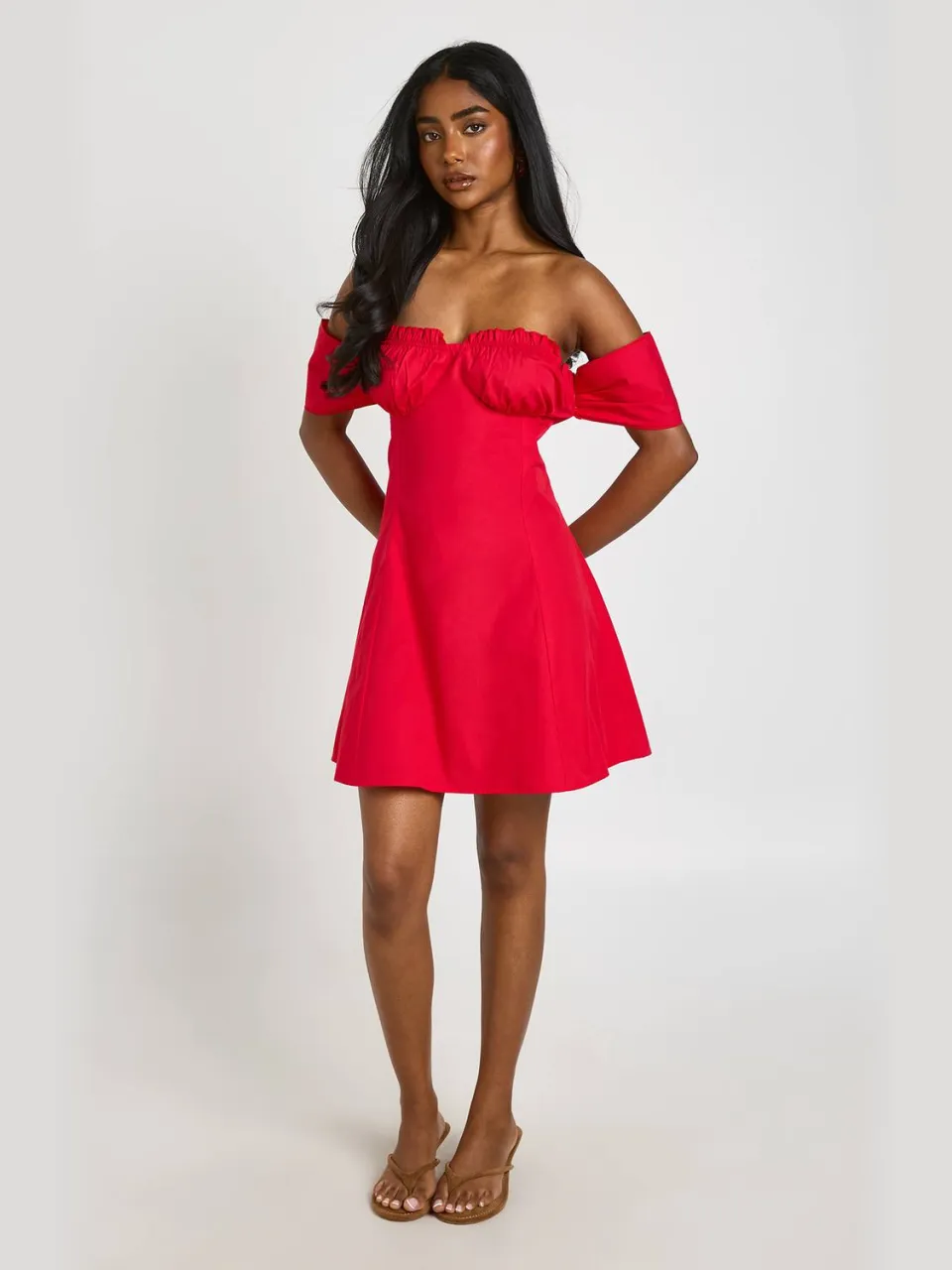 boohoo Dames Mini-jurk Met Bardothals En Gerimpelde Buste rood, foto 3