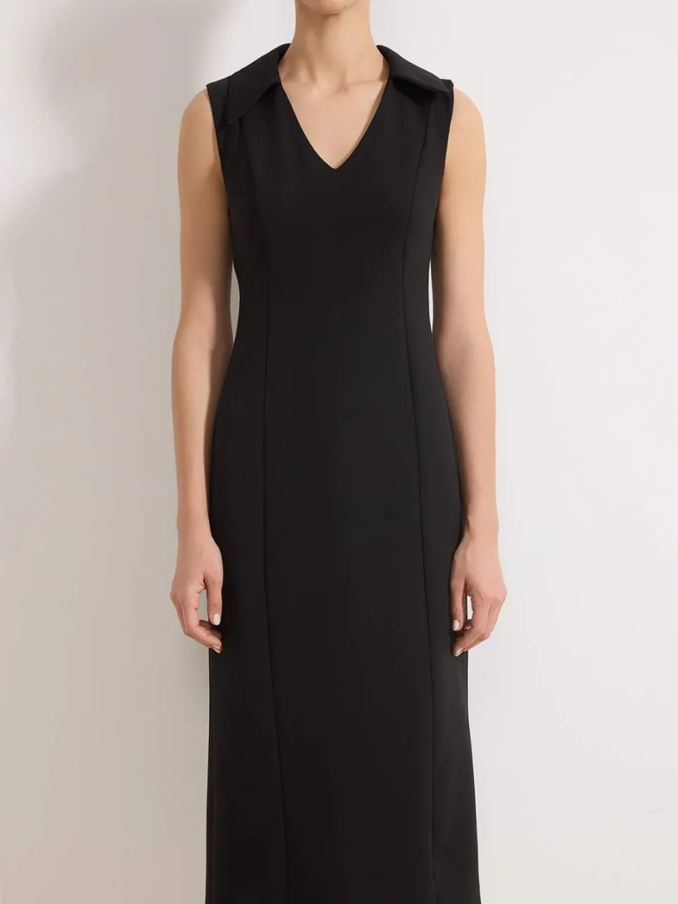 Turkishsouq Platte, mouwloze midi-jurk voor dames, nauwsluitend model voor in een zakelijke setting zwart, foto 2