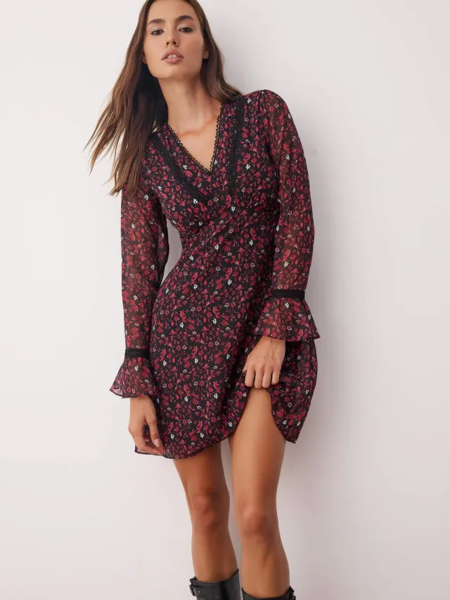 Trendyol TRENDYOLMİLLA Dames Bordeaux Bloemen Kort / Mini Lang Avond / Dagelijks Skater Jurken Bordeauxrood