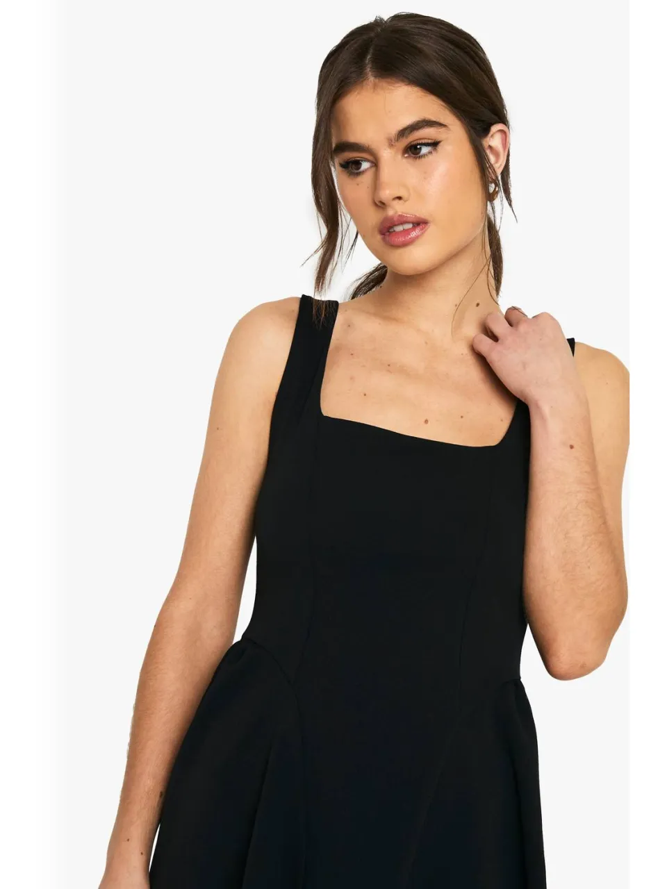 boohoo Dames Square Neck Full Skirt Mini Dress zwart, foto 4