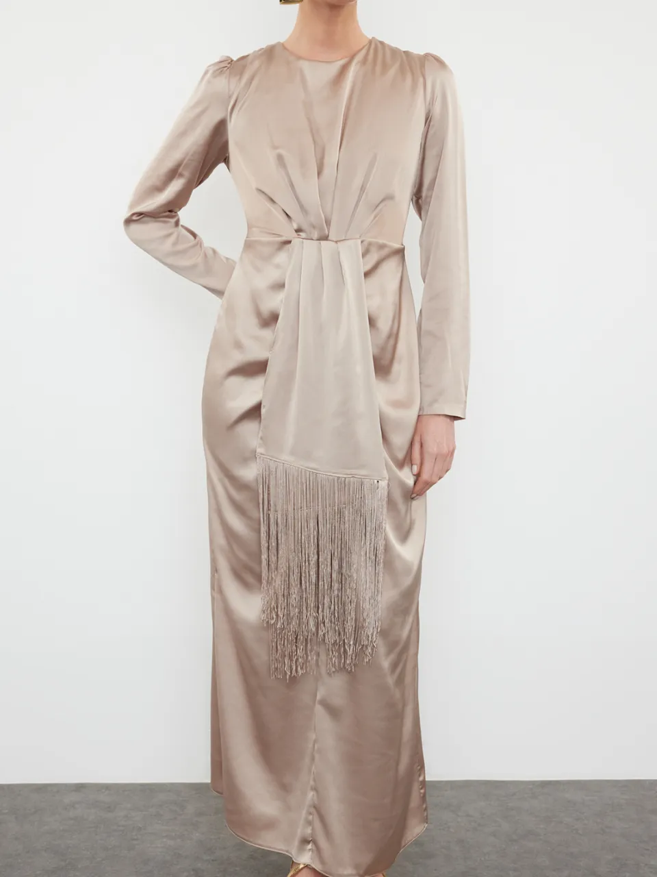 Trendyol Modest Dames Goudkleurig Effen Maxi Lang Stijlvol/Avond Zeemeermin Modest Avond Jurken, foto 2