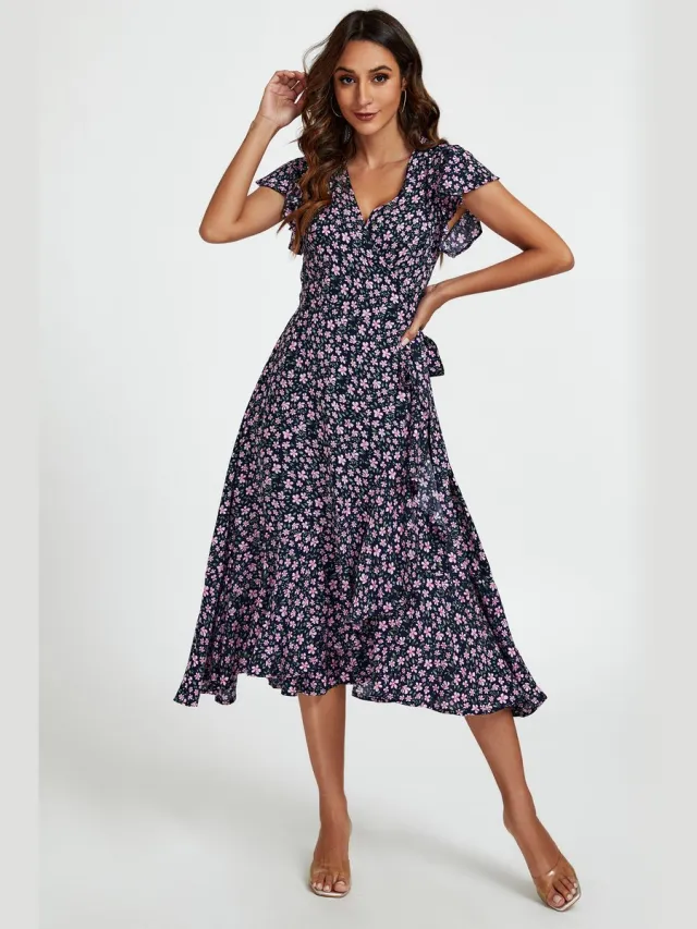 FS Collection Midi-wikkeljurk met bloemenprint en ruches in marineblauw