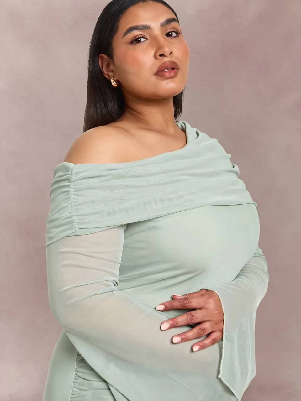 boohoo Dames Plus Mesh Bardot Jurk Met Drapering Detail Maxi verstandig, foto 4