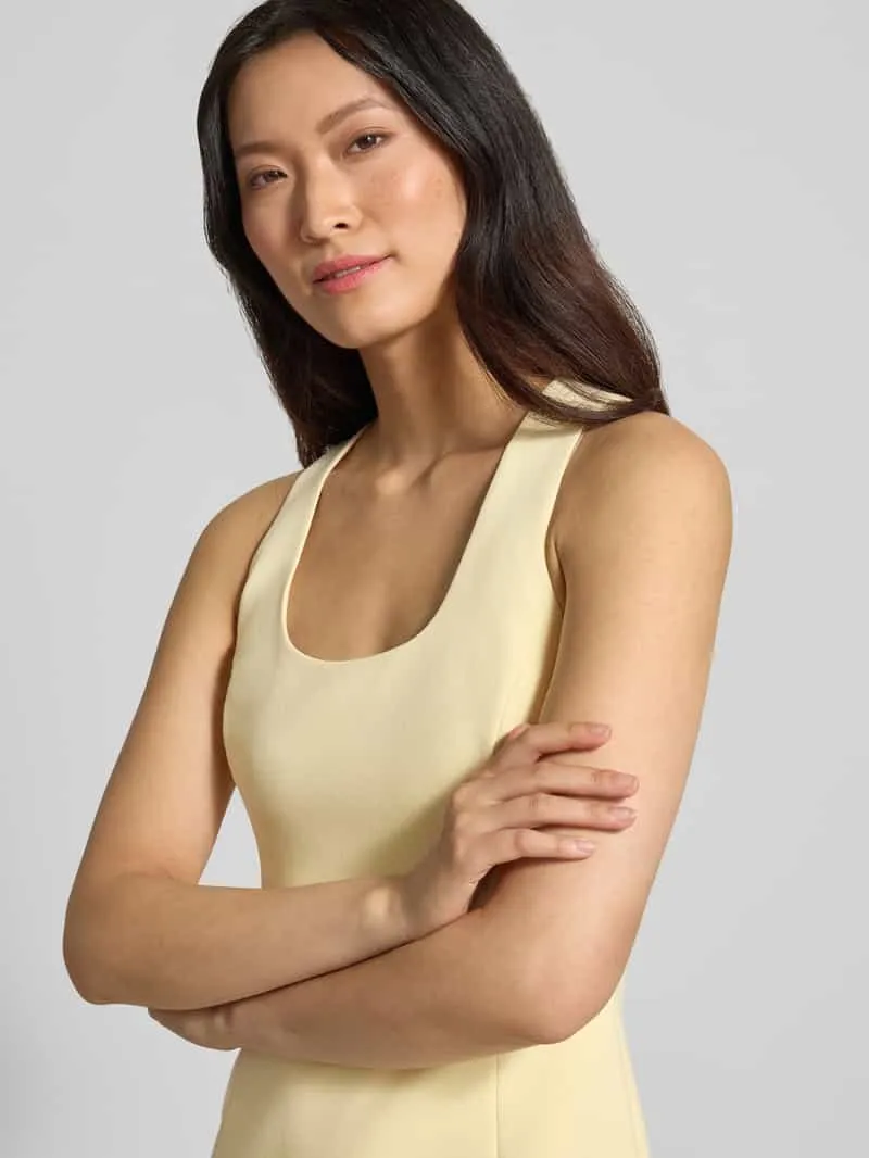 Forever New Avondjurk met viscose model 'Melva' lichtgeel, foto 4