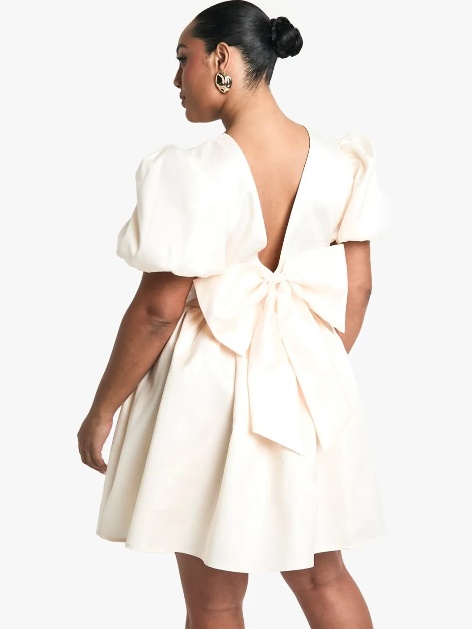 boohoo Dames Plus Taffeta Boog Rug Pofmouwen Skaterjurk ivoor, foto 2