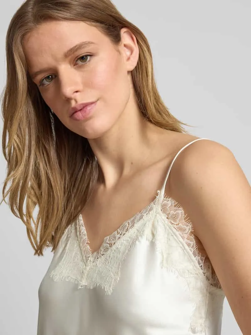 Only Getailleerde jurk van satijn met kant model 'BELLA' offwhite, foto 5