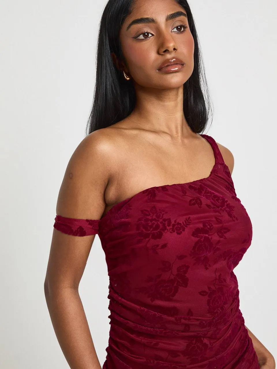 boohoo Dames Strappy Devore Maxi Jurk bordeaux rood, foto 3