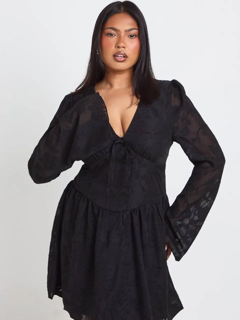 boohoo Dames Plus Jacquard Korset Detail Skater zwart, foto 4
