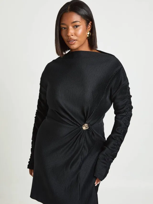 boohoo Dames Plus Goudkleurige Plisse Skater Jurk Met Gouden Afwerking Zwart
