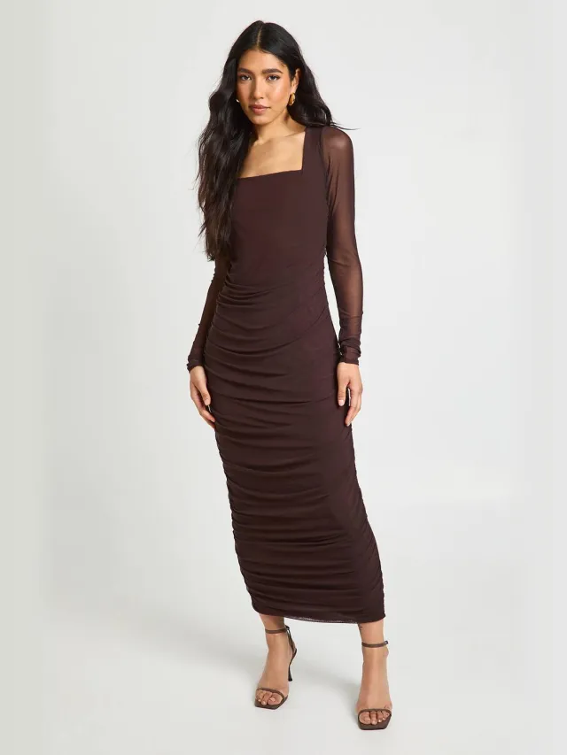 boohoo Dames Tall Mesh Vierkante Hals Gerimpelde Midi Jurk Chocoladebruin