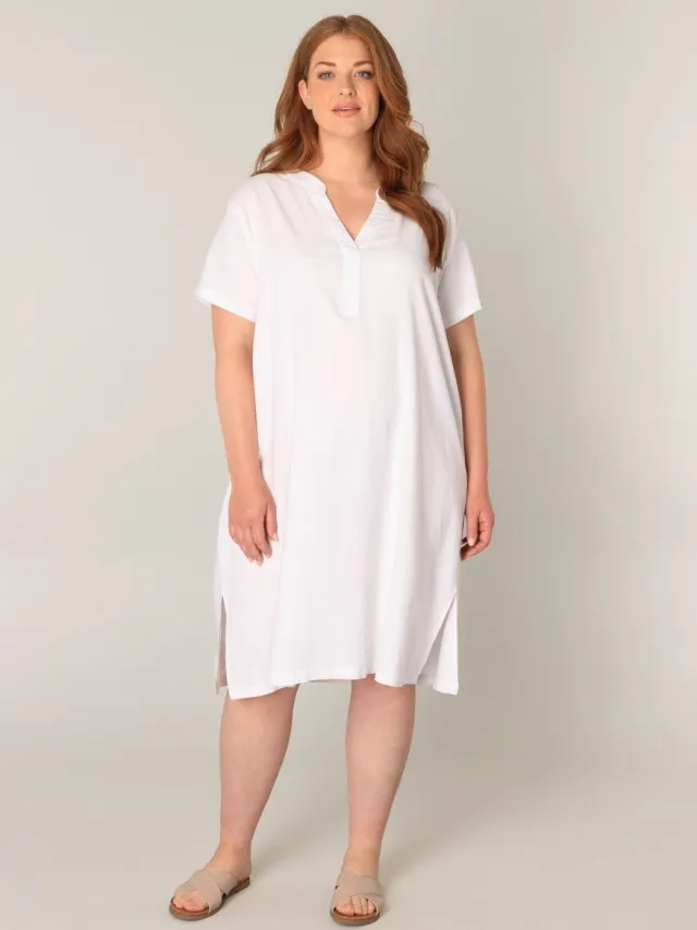 Base Level CURVY BLCYacinthe Dresses - Natural White-0(44)