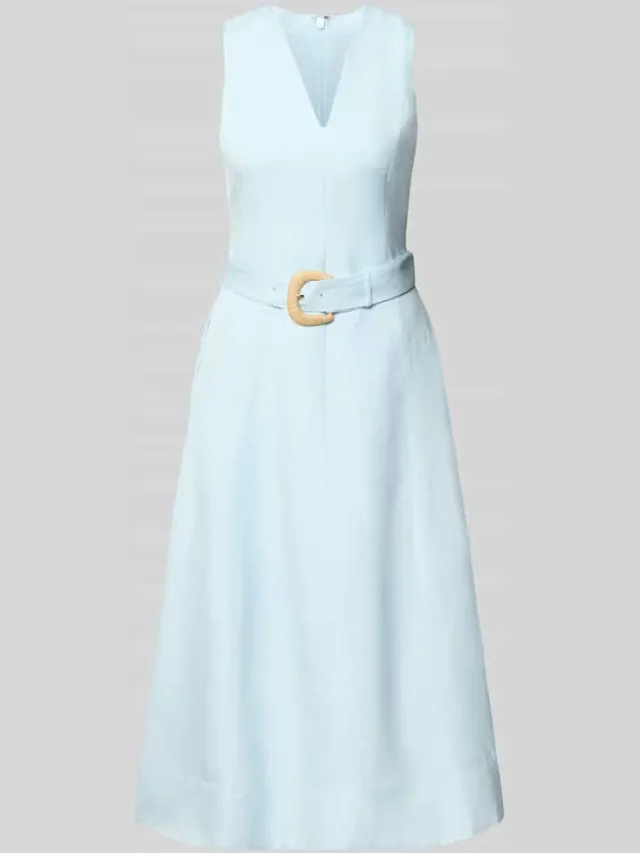 Forever New Cocktailjurk van mix van linnen en viscose model 'Vanessa' lichtblauw, foto 2