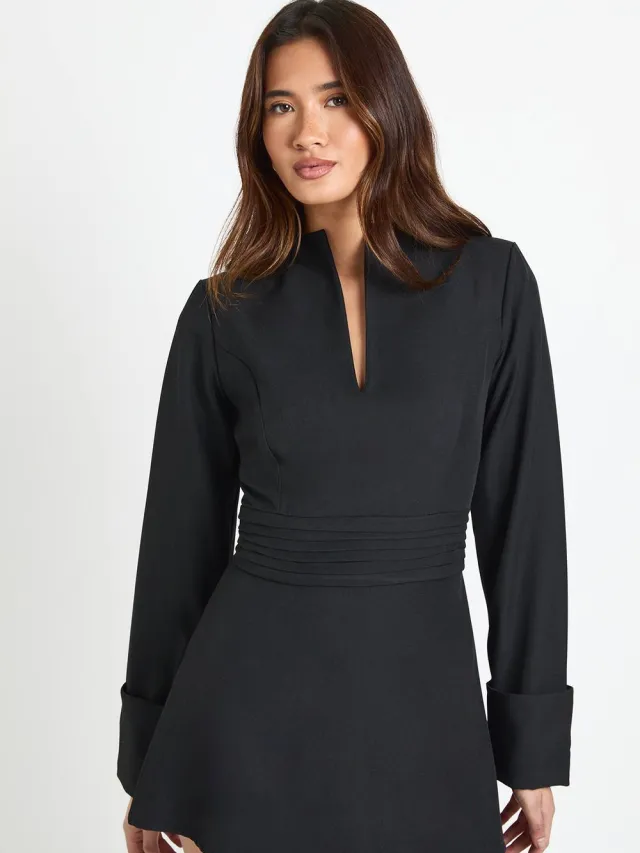 boohoo Dames Getailleerde Lange Mouwen Mini Jurk Zwart