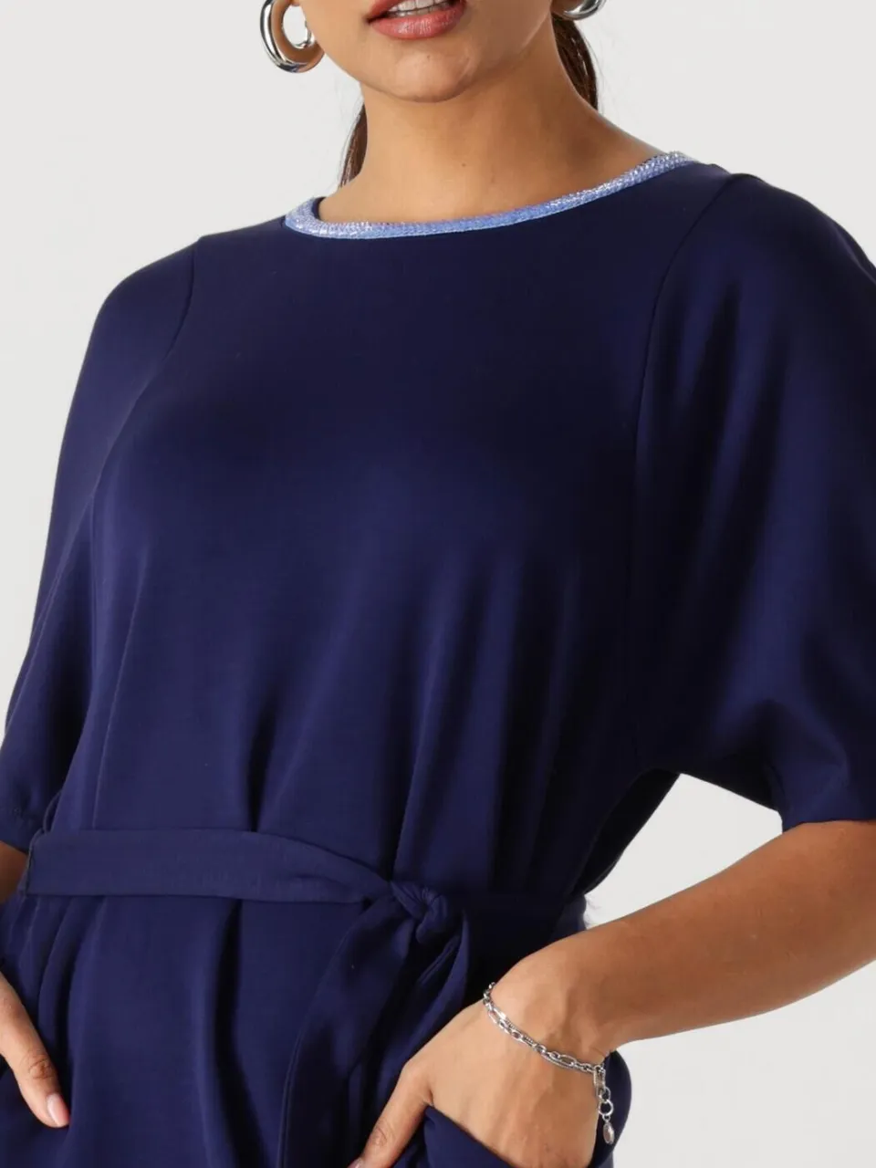 POM Amsterdam Macy midi jurk donkerblauw, foto 6