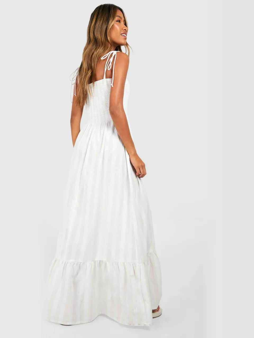 boohoo Dames Linnenlook Geschrimpte Gestreepte Bandeau Maxi-jurk ecru, foto 2