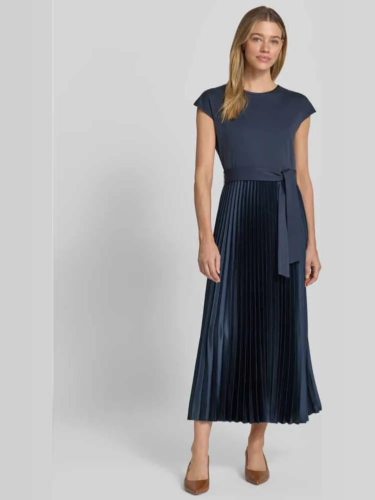 Max Mara regular fit vrijetijdsjurk met plooirok model 'GELA' Donkerblauw