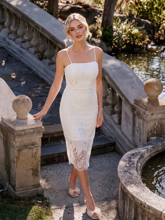 Trendyol TRENDYOLMİLLA Dames Wit Effen Midi Mouwloos Cocktail Bodycon Jurken