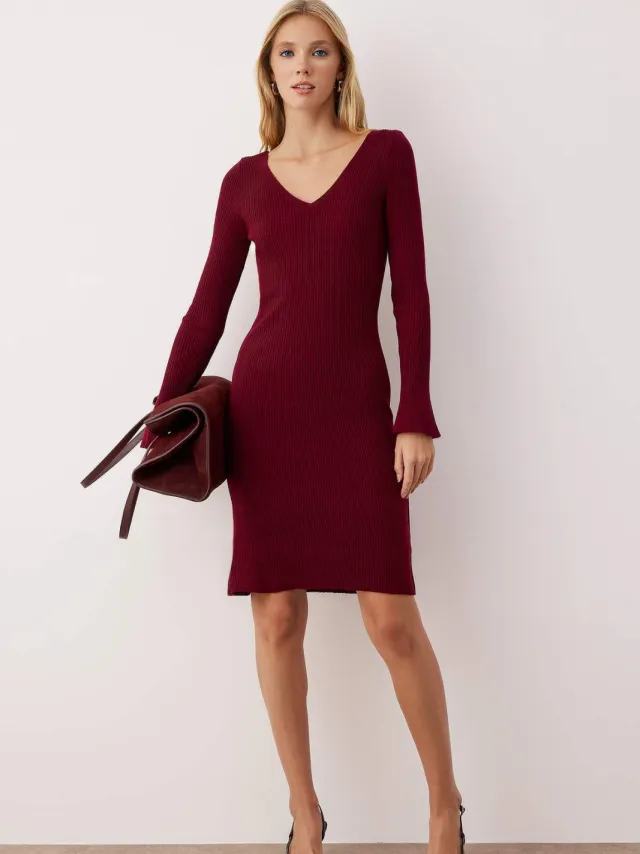 Trendyol TRENDYOLMİLLA Dames Bordeaux Effen Kort / Mini Lang Casual Bodycon Jurken Bordeauxrood
