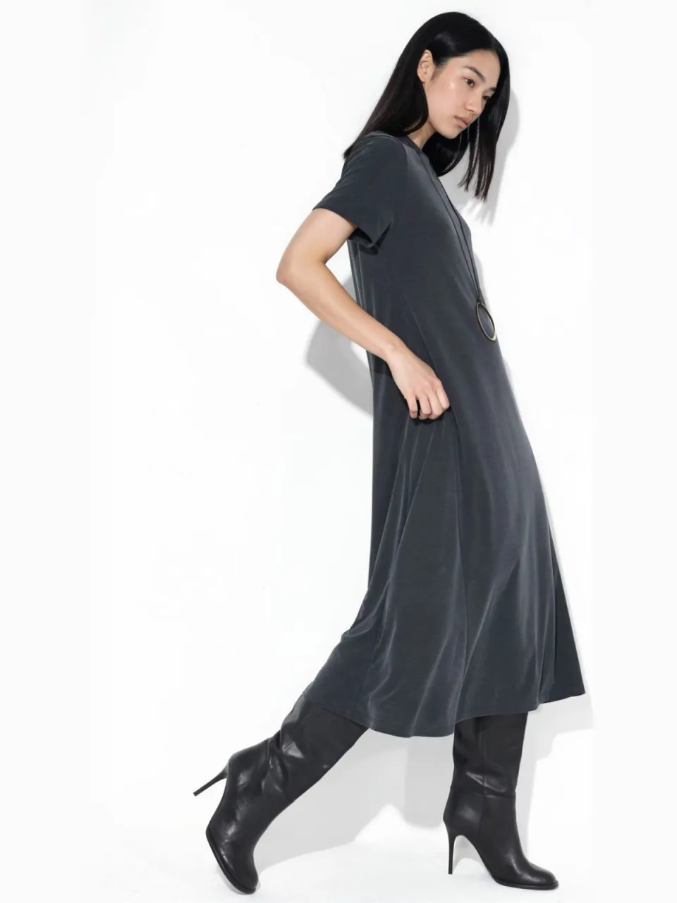 Busem Rechtdoor Midi Jersey T-shirt Jurk antraciet, foto 2