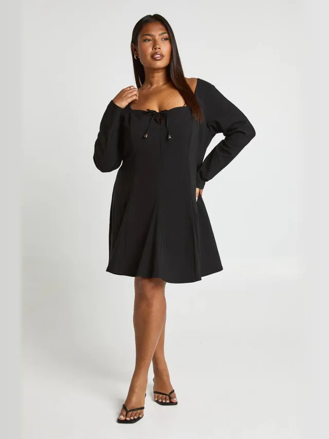 boohoo Dames Plus gouden detail, gebonden voorkant, godetzom jurk Zwart