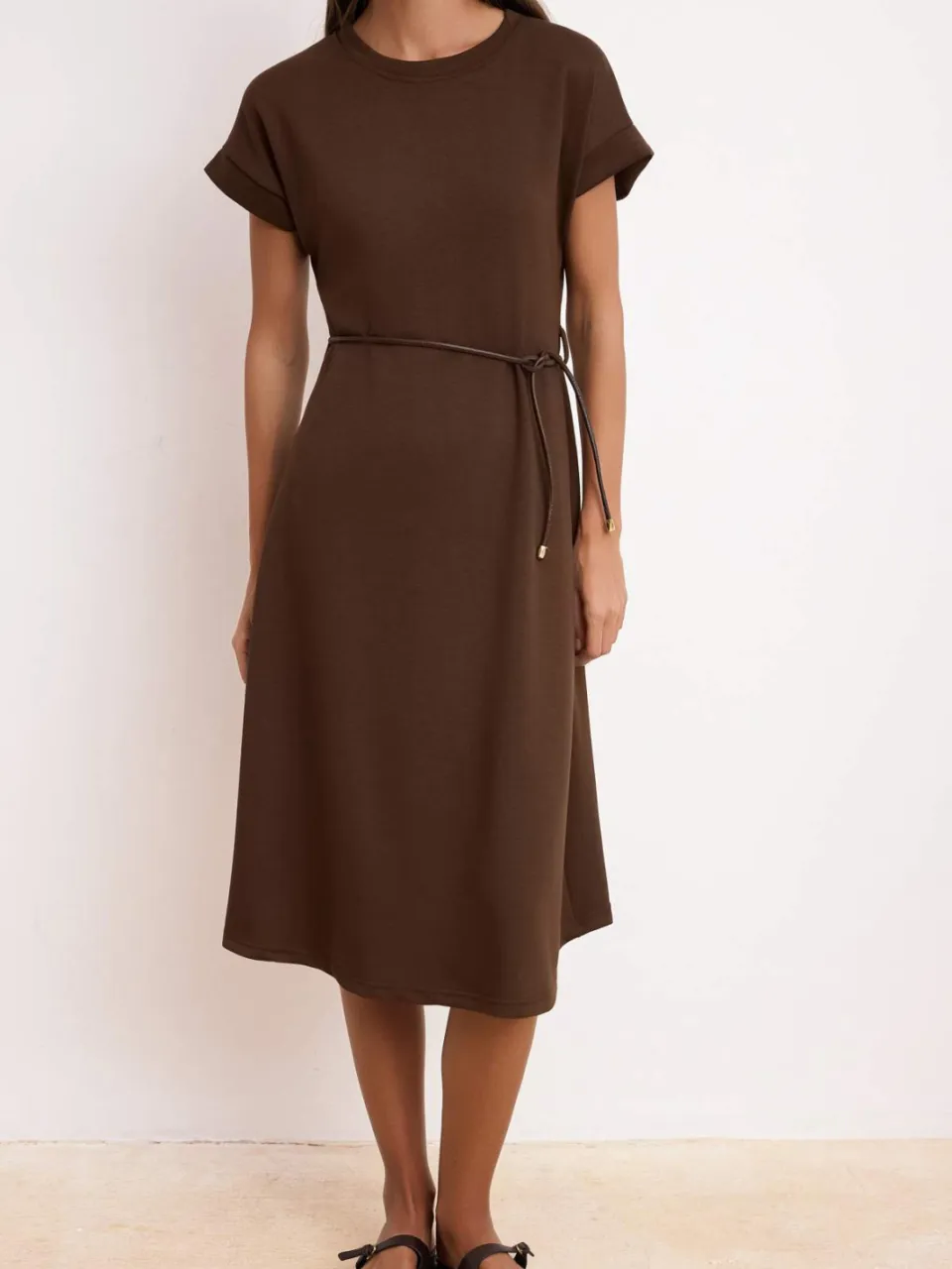Trendyol TRENDYOLMİLLA Dames Bruin Effen Midi Driekwart mouw Casual A-lijn Jurken, foto 2