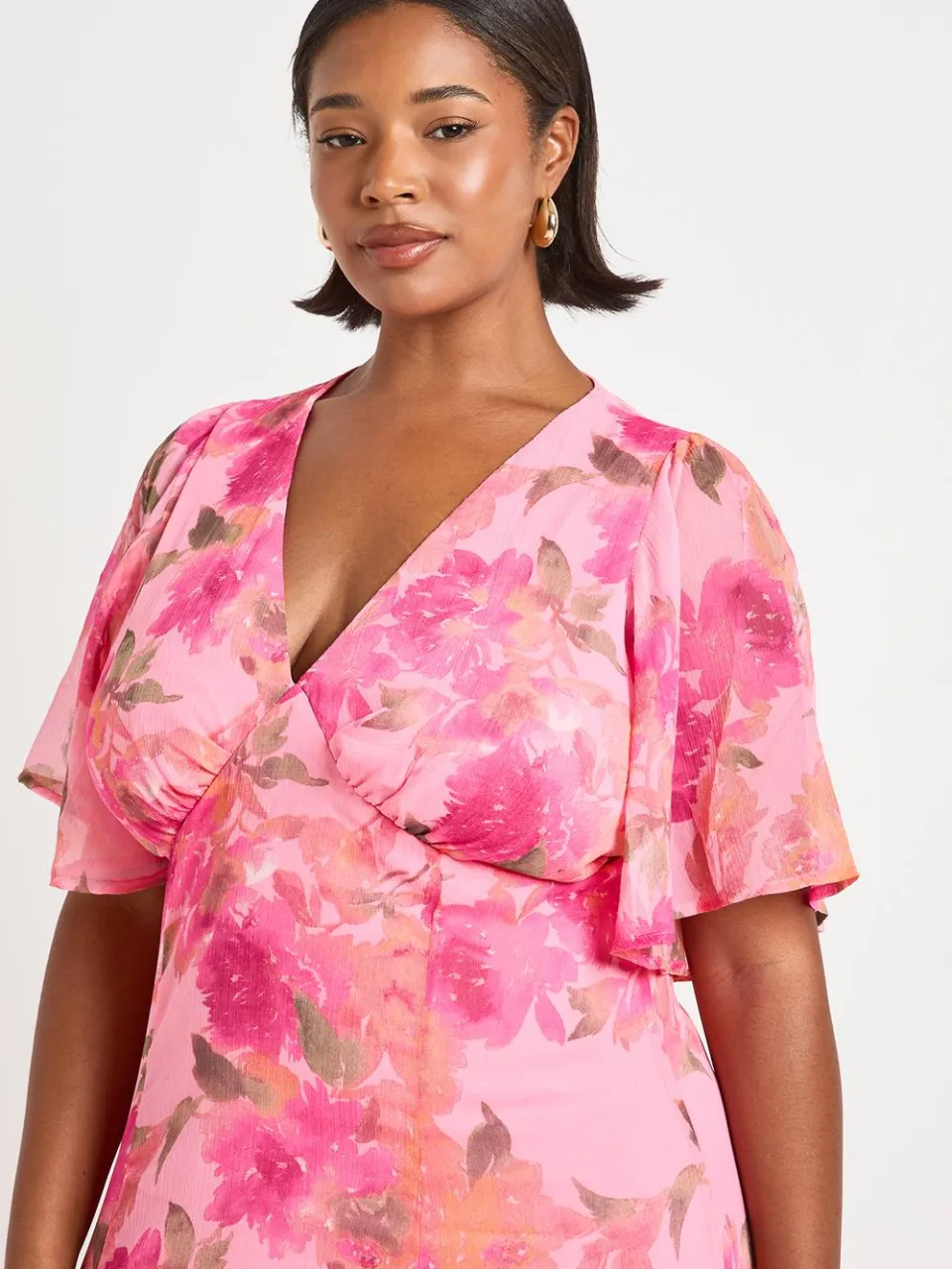 boohoo Dames Plus Bloemen Godet Zoom Maxi Jurk roze, foto 4